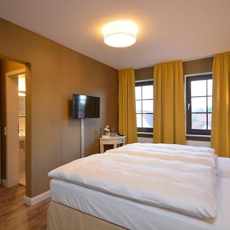 Hotel Am Kirchplatz Sachsenheim Zewnętrze zdjęcie