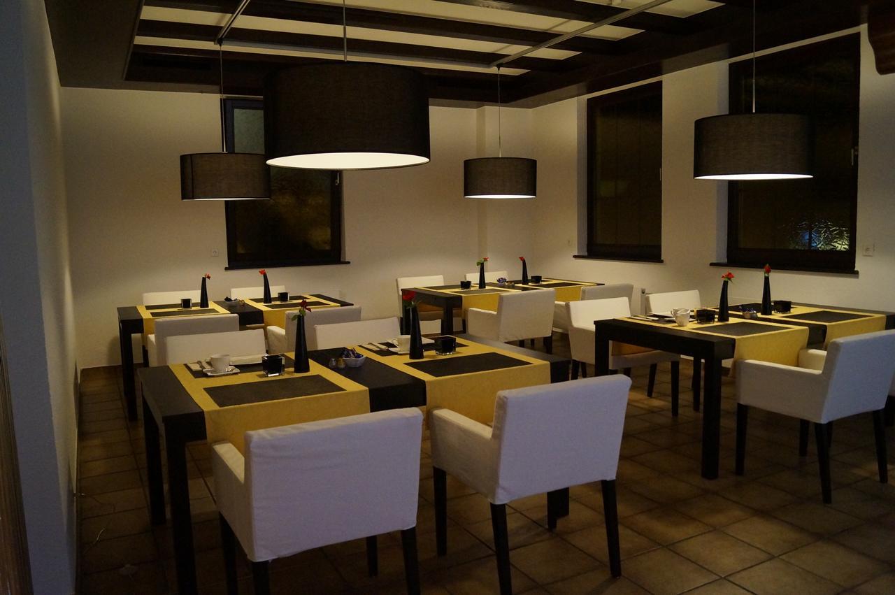 Hotel Am Kirchplatz Sachsenheim Zewnętrze zdjęcie